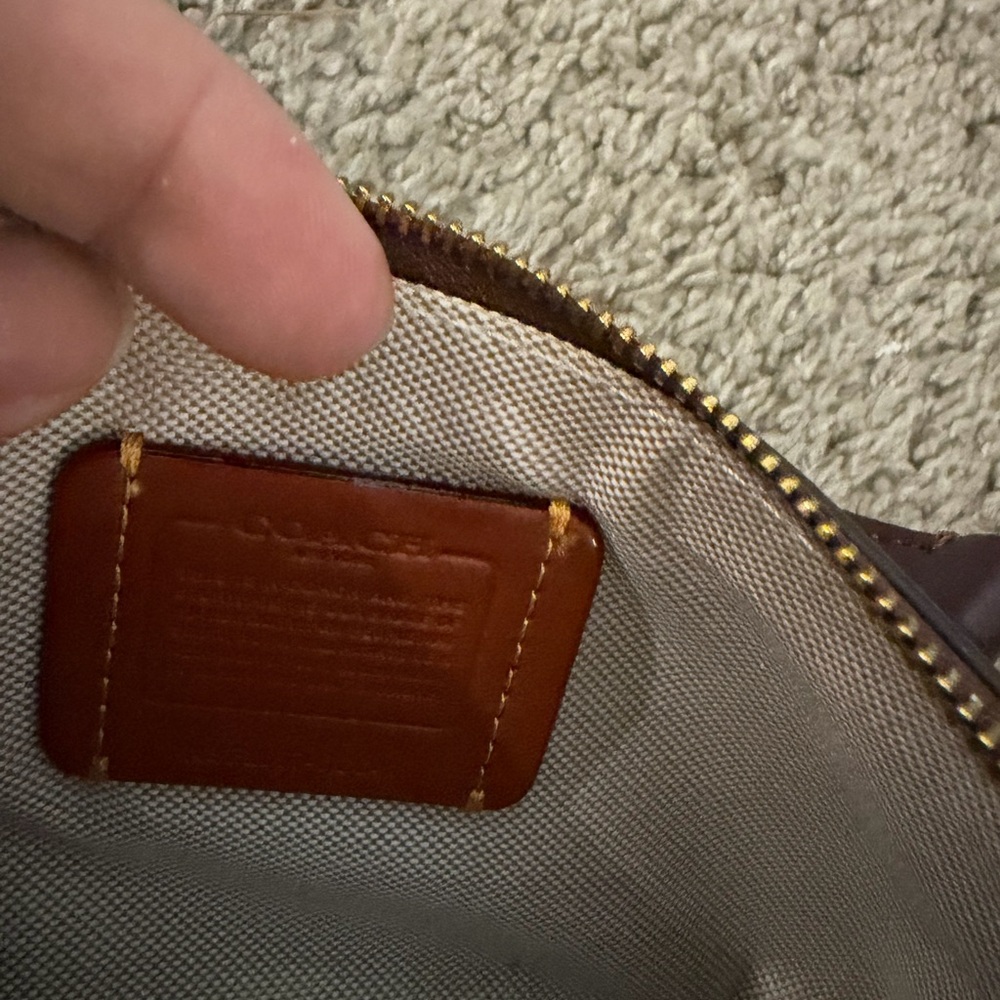 Coach Nolita19 Burgandi color - Picture 4 of 5